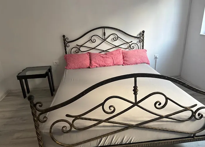 Centre Гостевой дом *